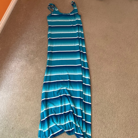 Great maxi dress. Super comfortable and little longer for tall women! - Picture 1 of 1